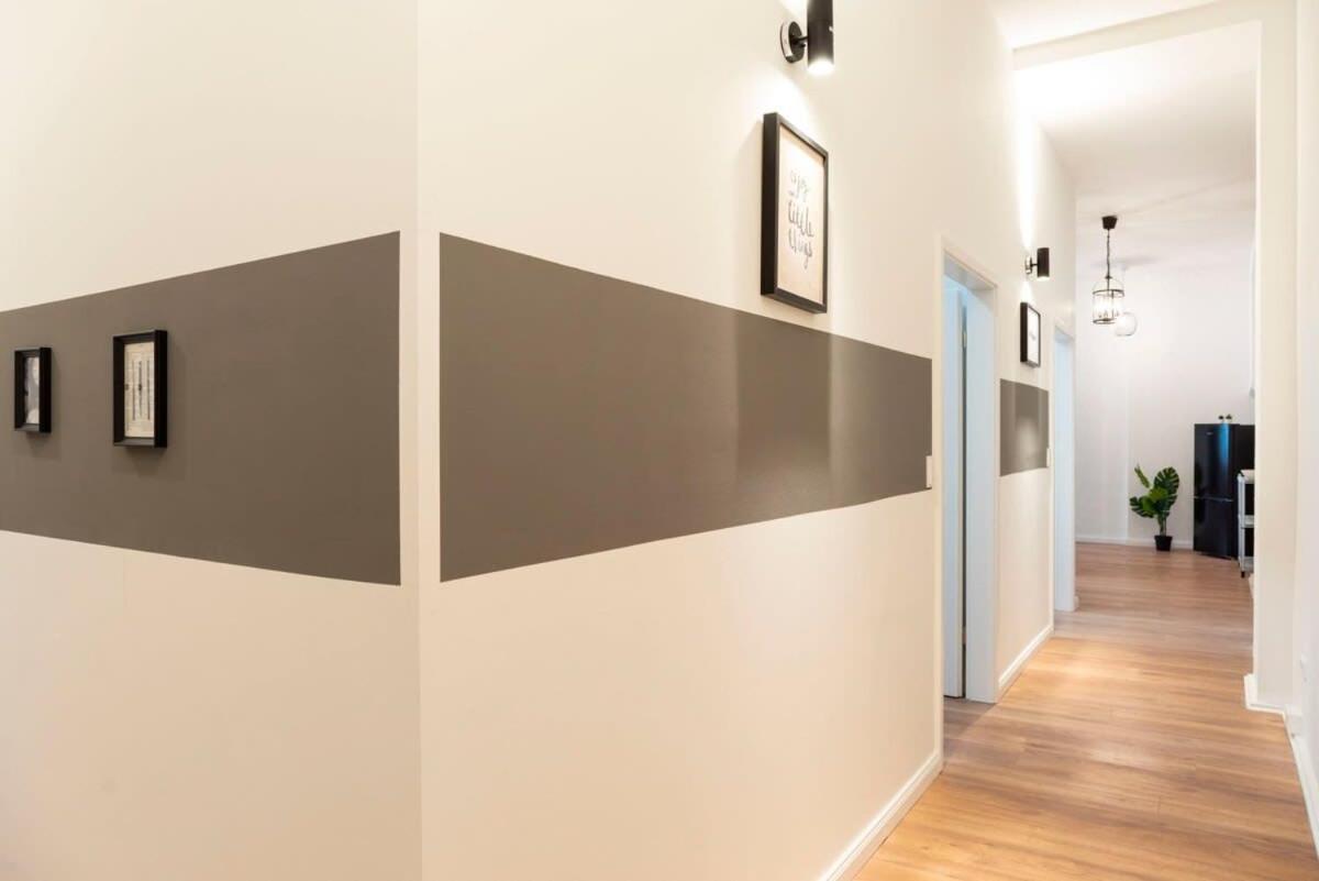 Modern 2 Bedroom Apartment In Berlin Schoeneberg Экстерьер фото